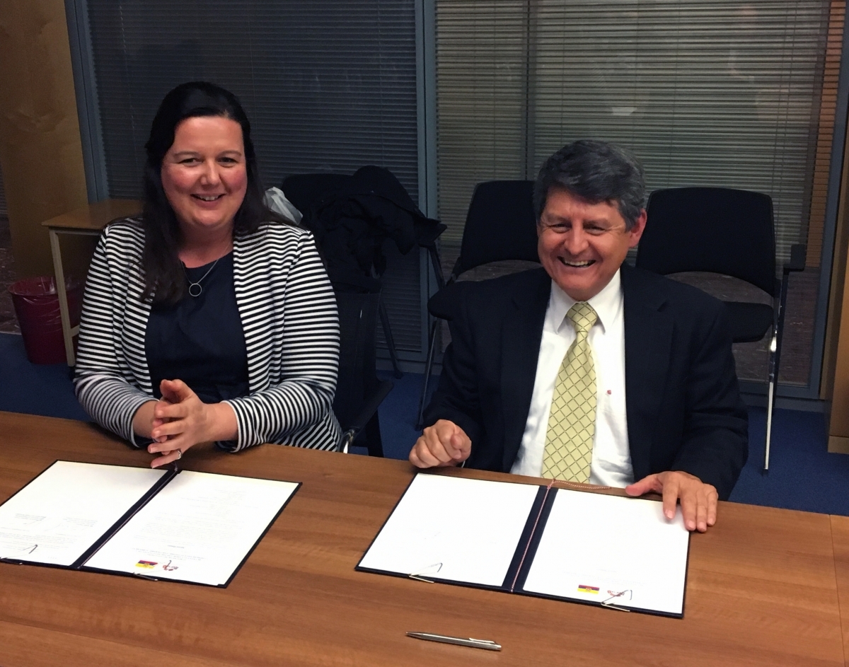 Vice Minister Humberto Jiménez Torres and Minister Karin Büchel at the meeting in EFTA's headquarters in Geneva.