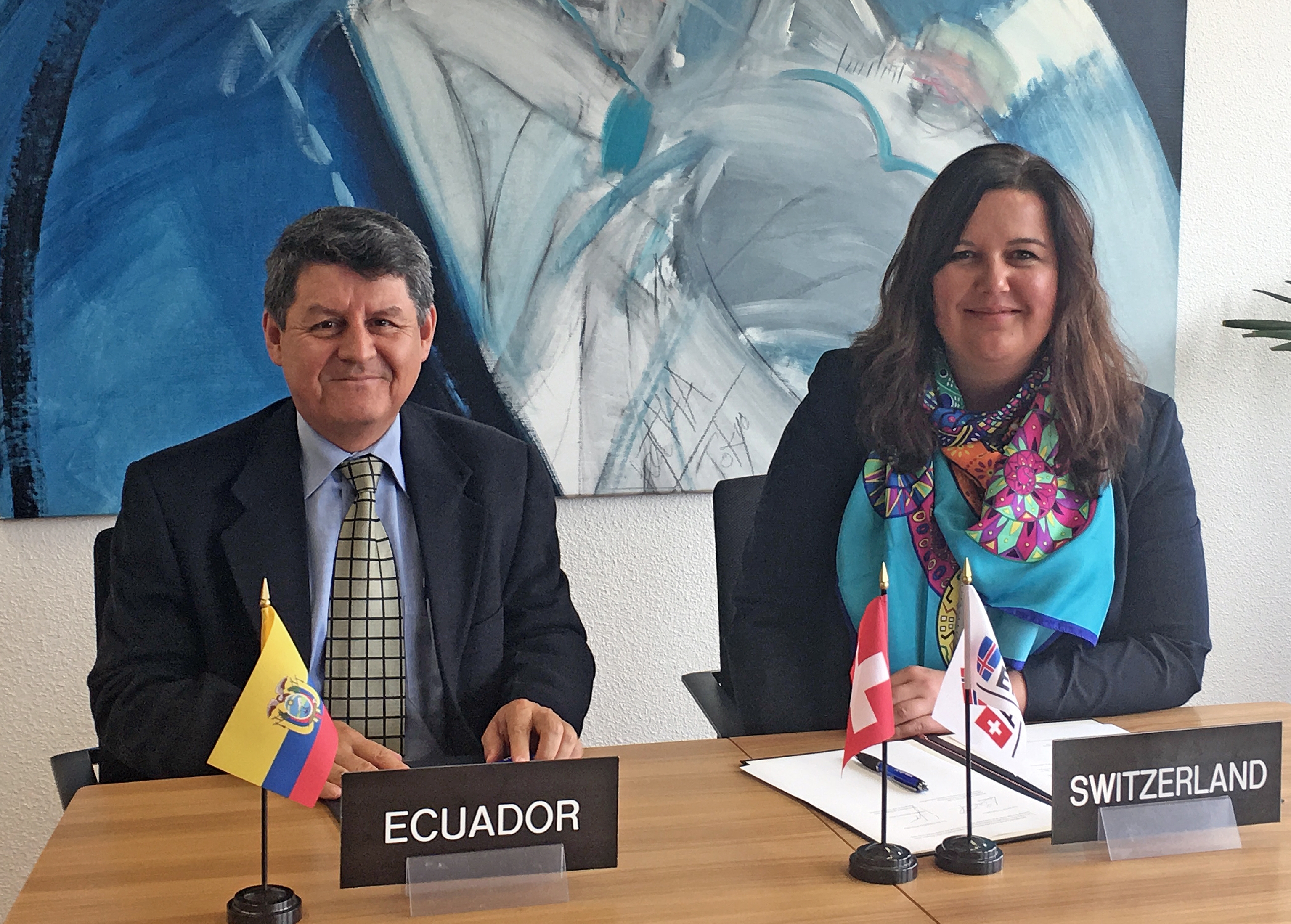 Vice Minister Humberto Jiménez Torres and Minister Karin Büchel at the meeting in EFTA headquarters in Geneva