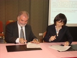 Ambassador Christian Etter and Ms Leonia Tai.