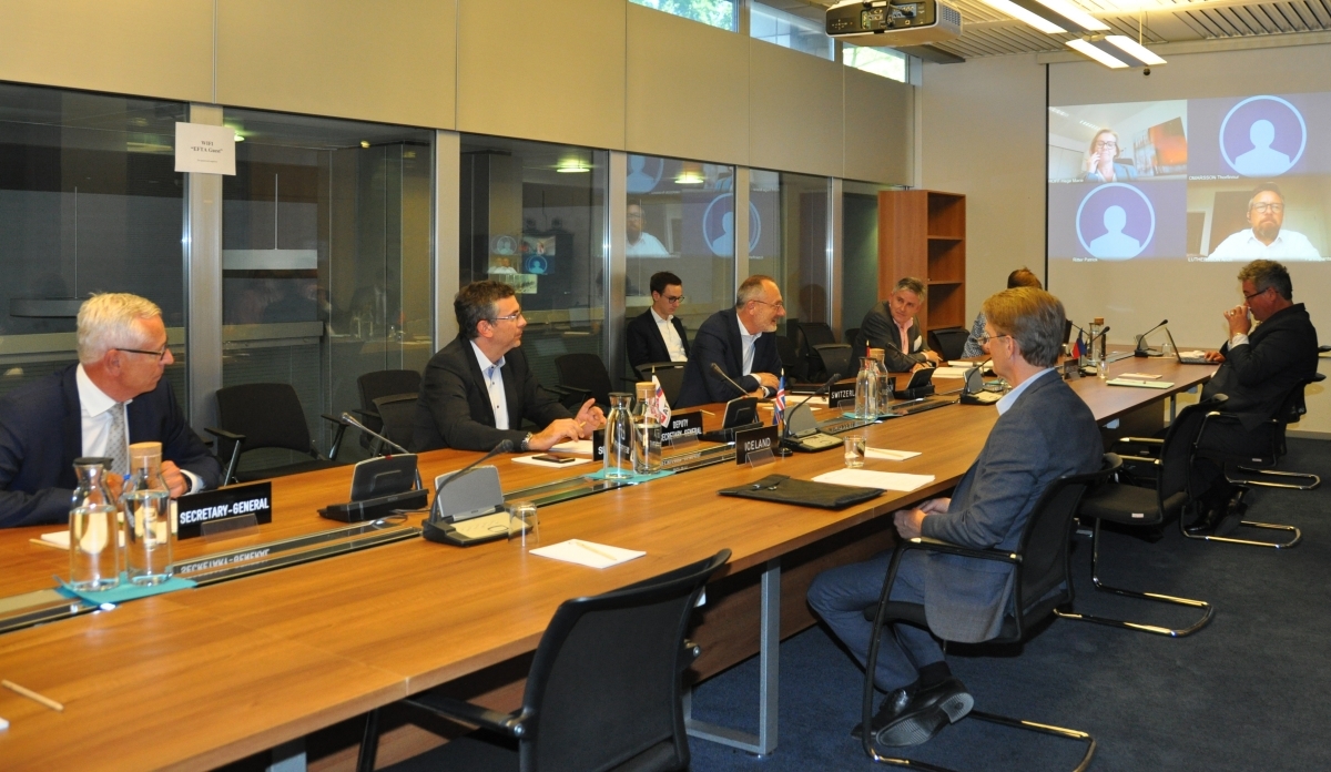 The meeting was chaired by Didier Chambovey, Switzerland (centered).