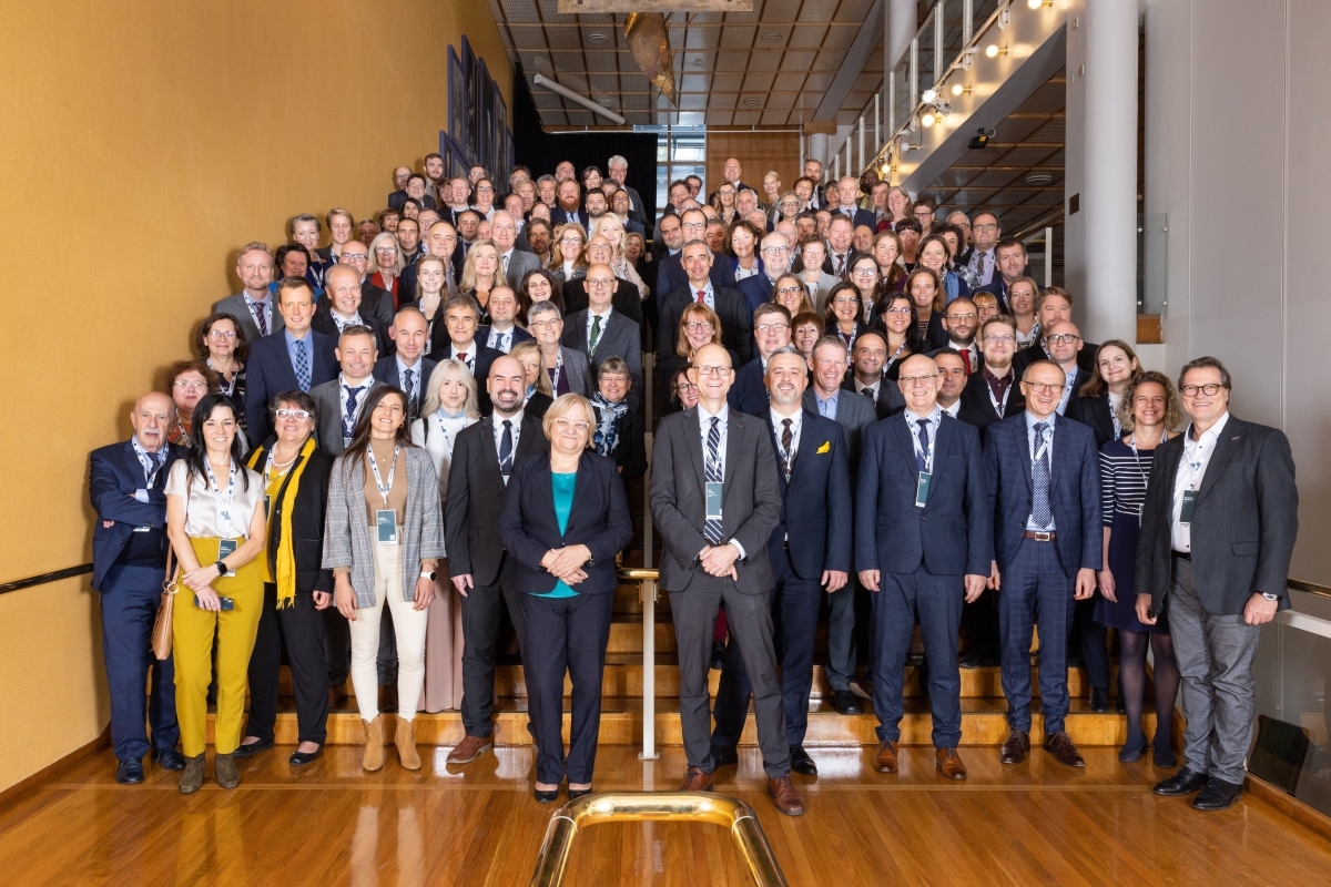 Group photo from DGNIS 2022