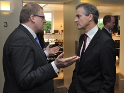 _010-11-22-joint-meeting256