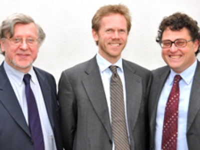 _011-02-21-three-professors-256pc