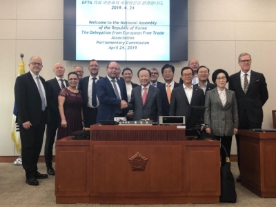 _019-04-24-eftapc-visit-rok